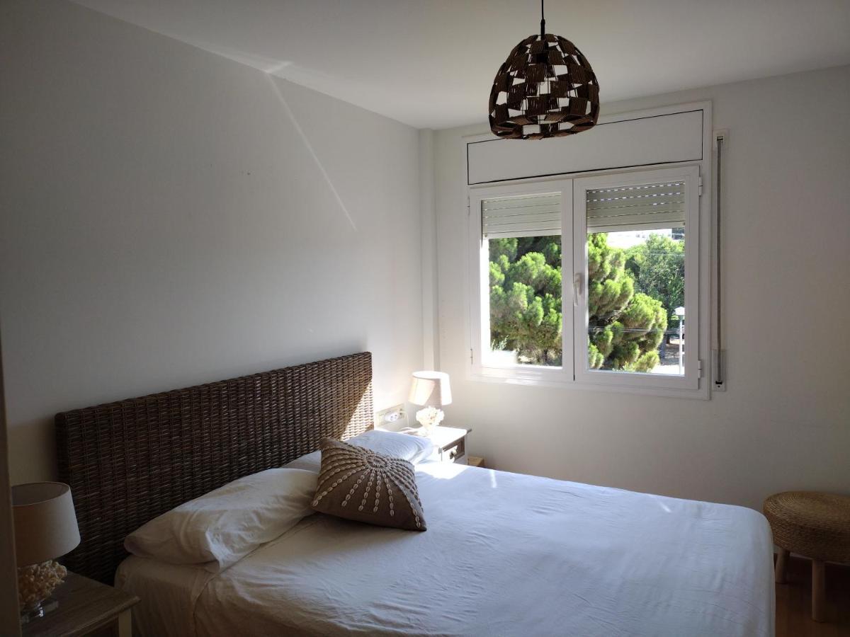 Encantador Apartamento Familiar 4 Px Con Terraza, Parking Y Wi-Fi En Llança Zewnętrze zdjęcie